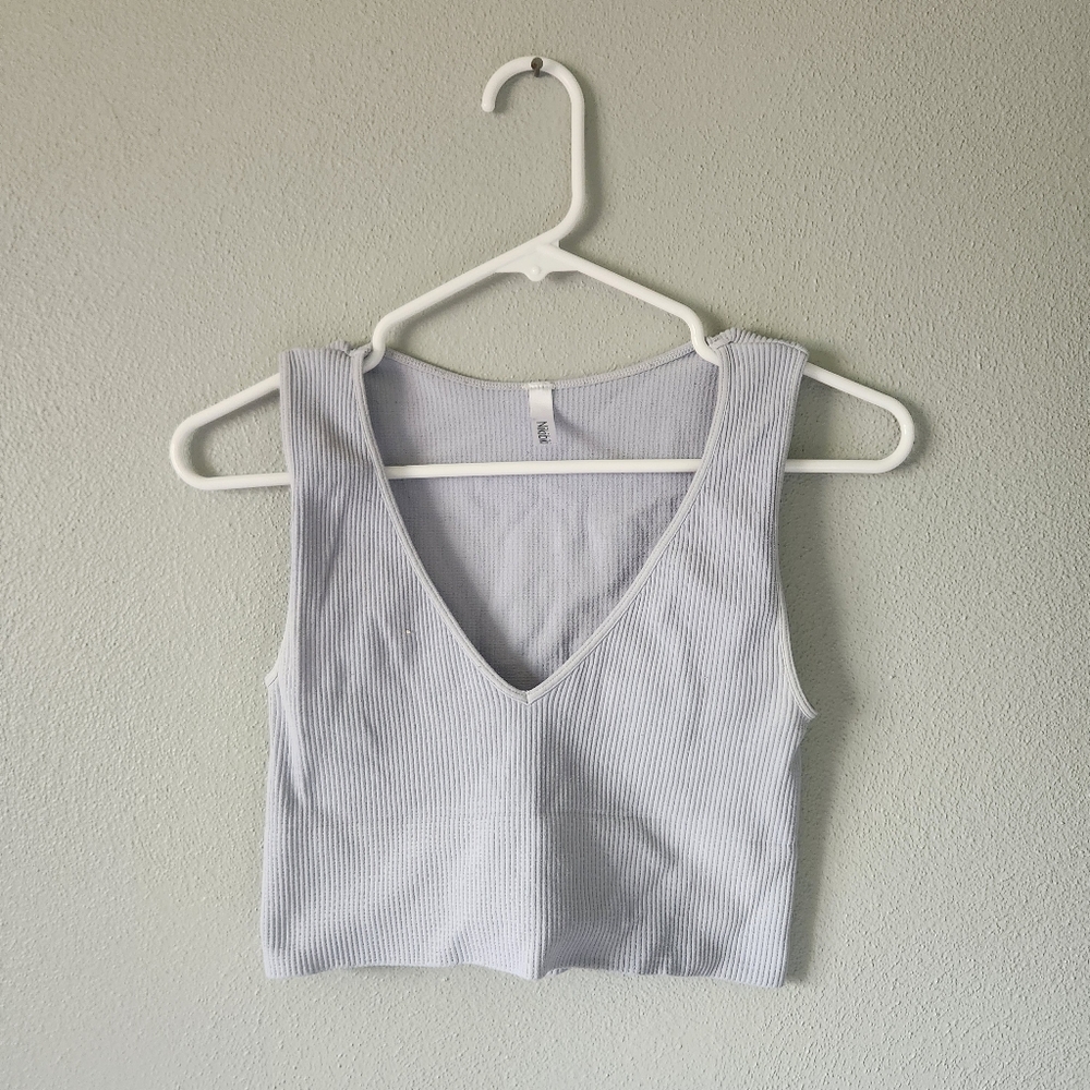Nikibiki Crop Top
